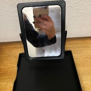 Travel mirror!